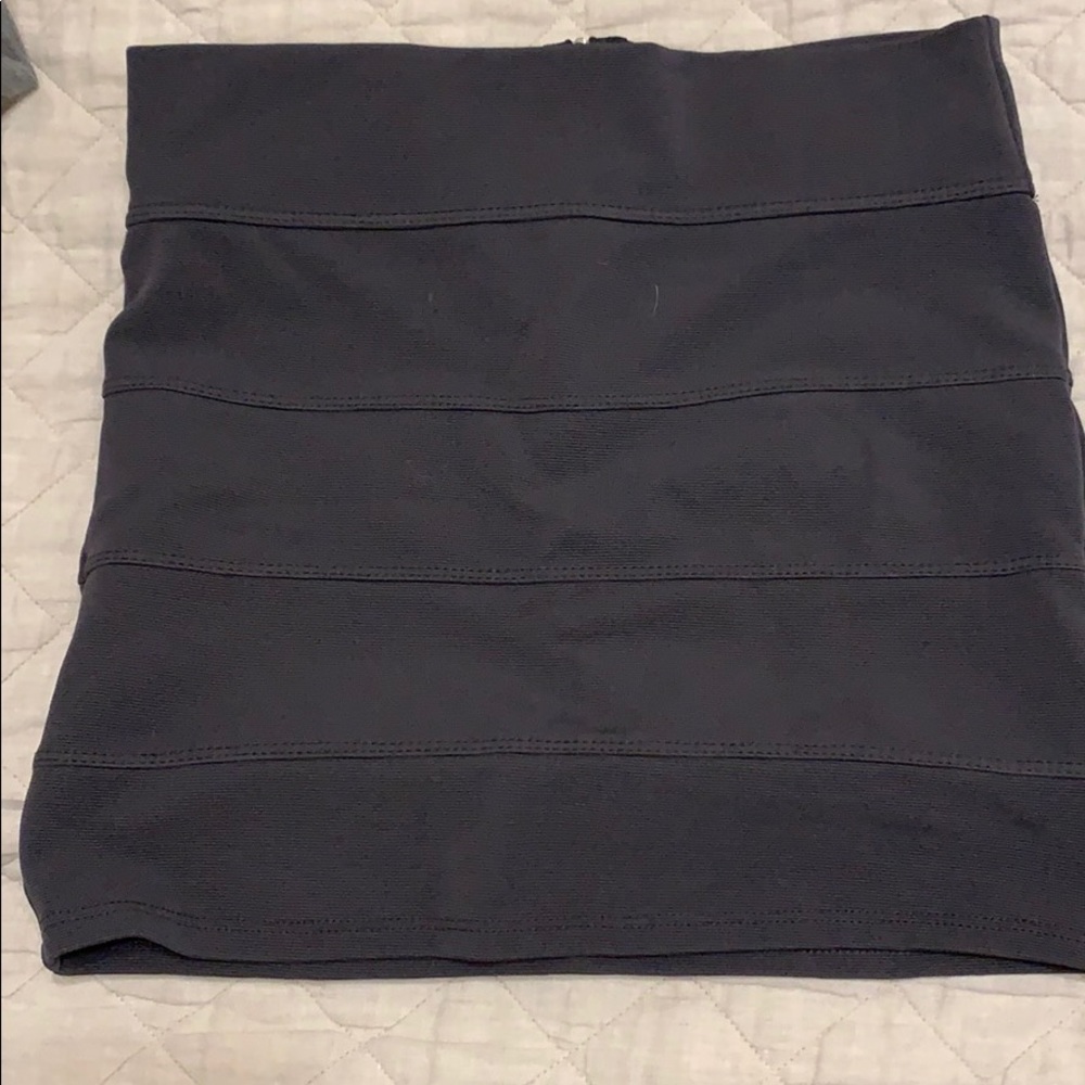 Grey skirt